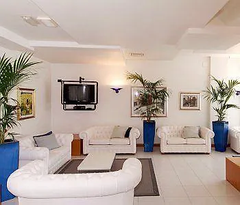 Hotel Santiago 3*